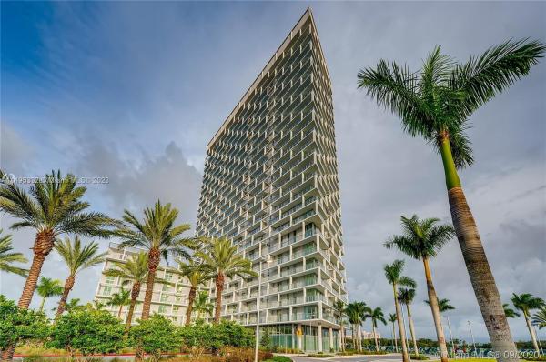 METROPICA NORTH TOWER ONE - фото