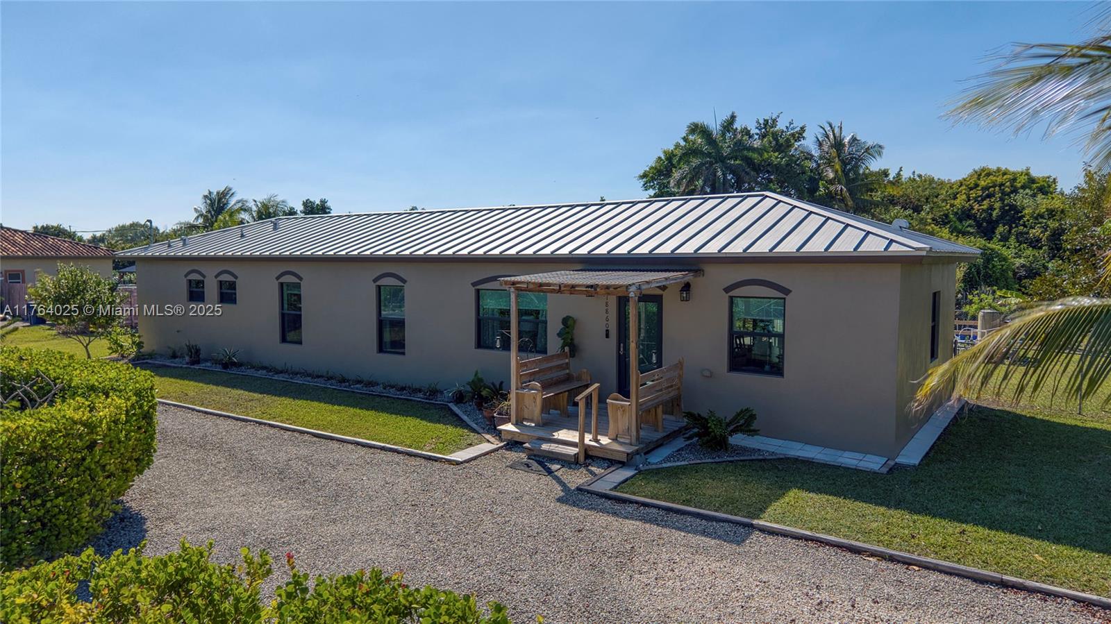 FL CITY HIGHLANDS - фото