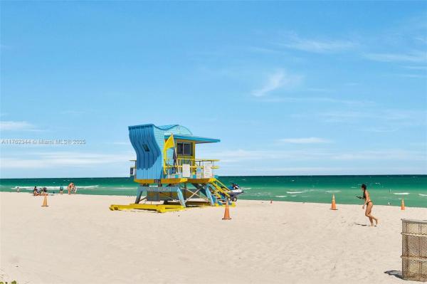 IMPERIAL HOUSE CONDO