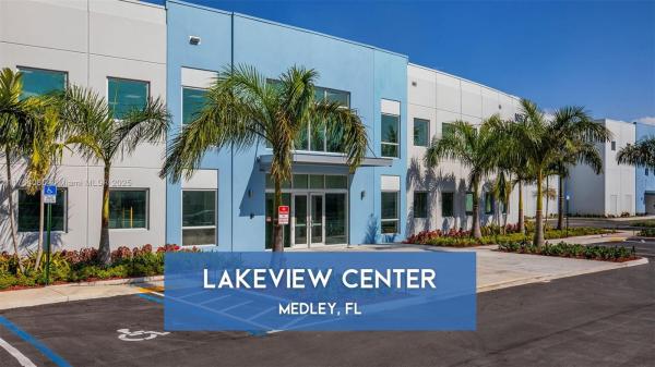 LAKEVIEW CENTR CONDO