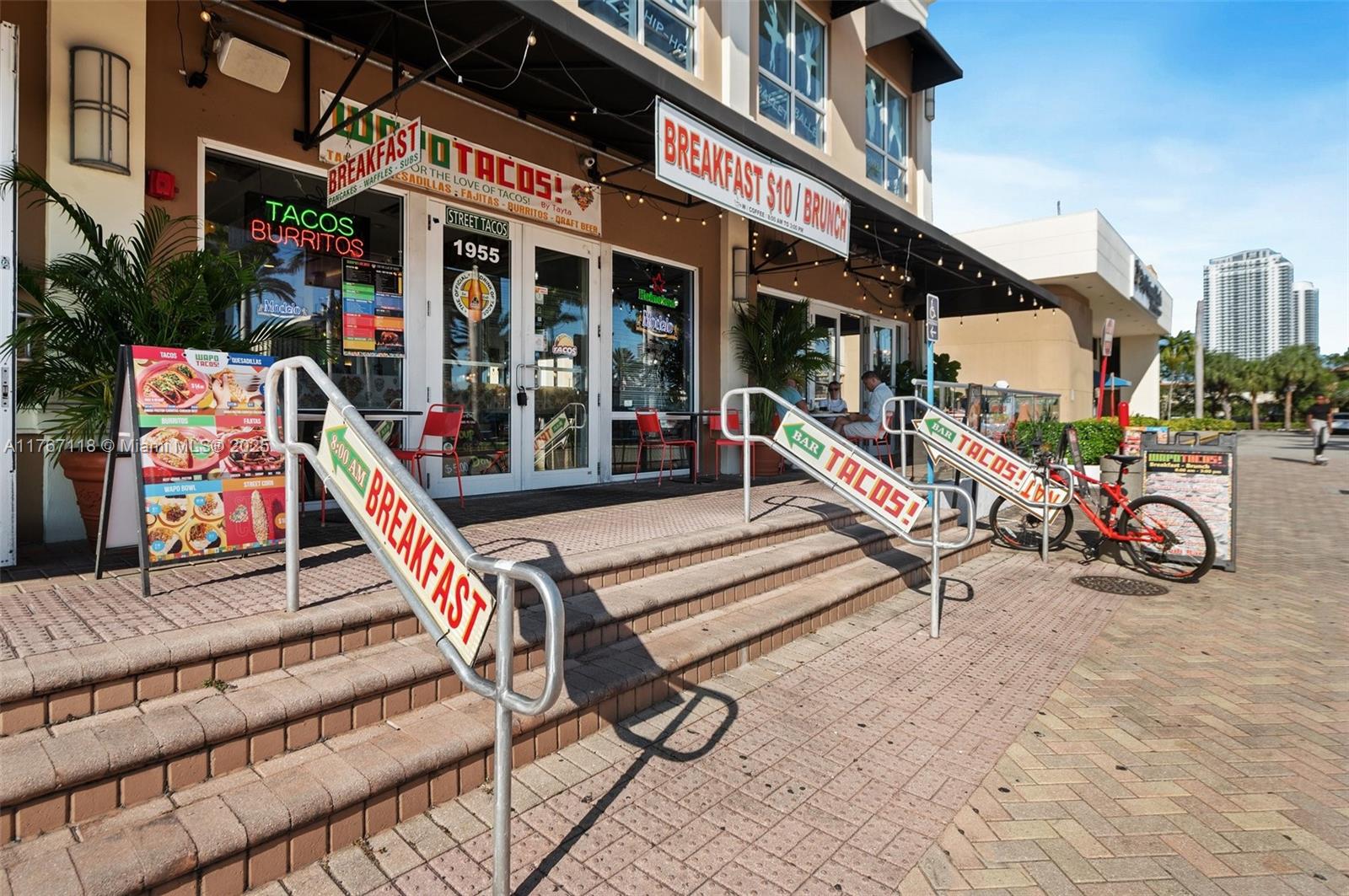 Wapo Taco & Wapo Burger - фото