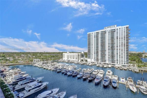 MARINA PALMS RESIDENCES S