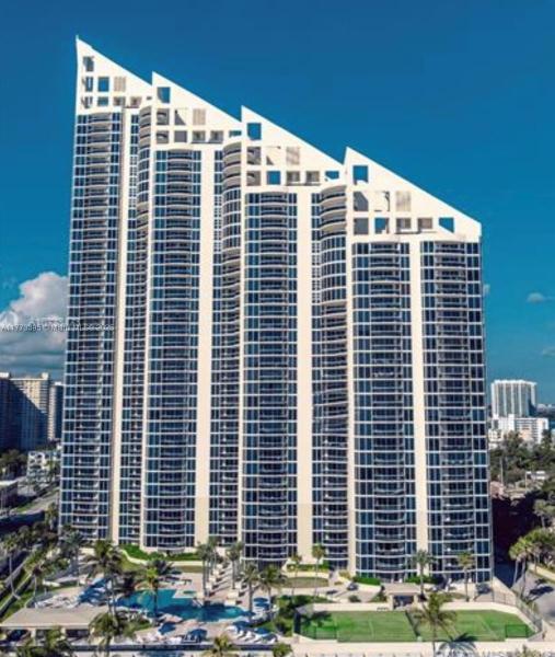 17555 COLLINS AVE #1004, SUNNY ISLES BEACH, FL 33160