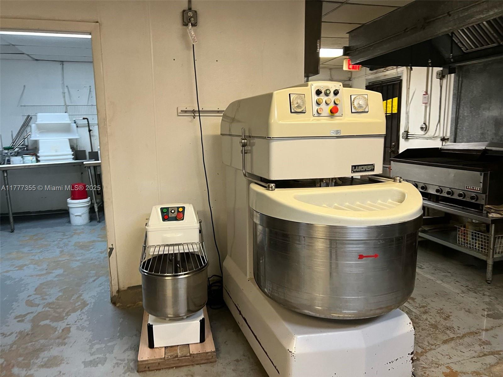 Food Facility Kendall - фото