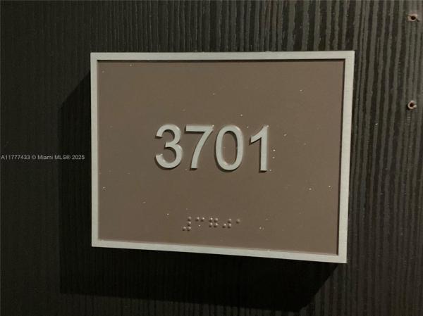 1850 S OCEAN DR #3701, HALLANDALE BEACH, FL 33009