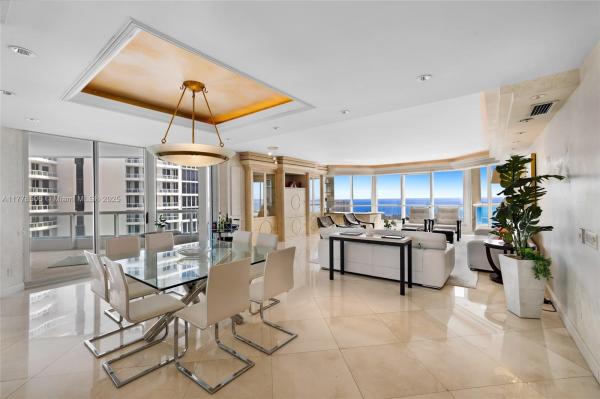 21150 POINT PL #2106, AVENTURA, FL 33180