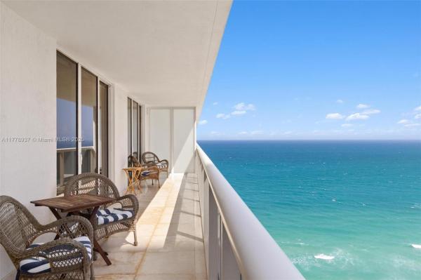 1830 S OCEAN DR #2904, HALLANDALE BEACH, FL 33009