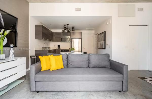 151 SE 1ST ST #1103, MIAMI, FL 33131