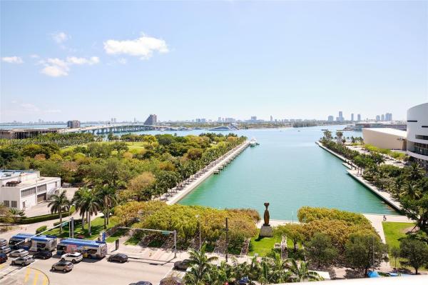 888 BISCAYNE BLVD #1009, MIAMI, FL 33132