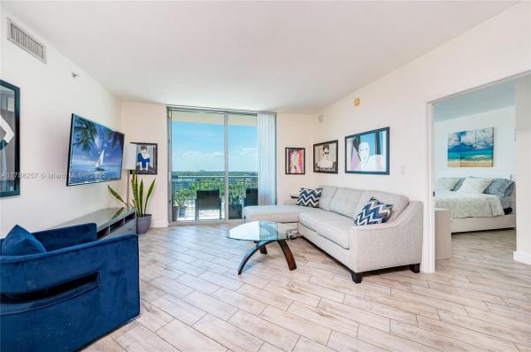 METROPOLIS II AT DADELAND