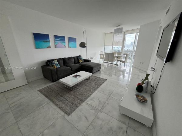 18201 COLLINS AVE #801, SUNNY ISLES BEACH, FL 33160