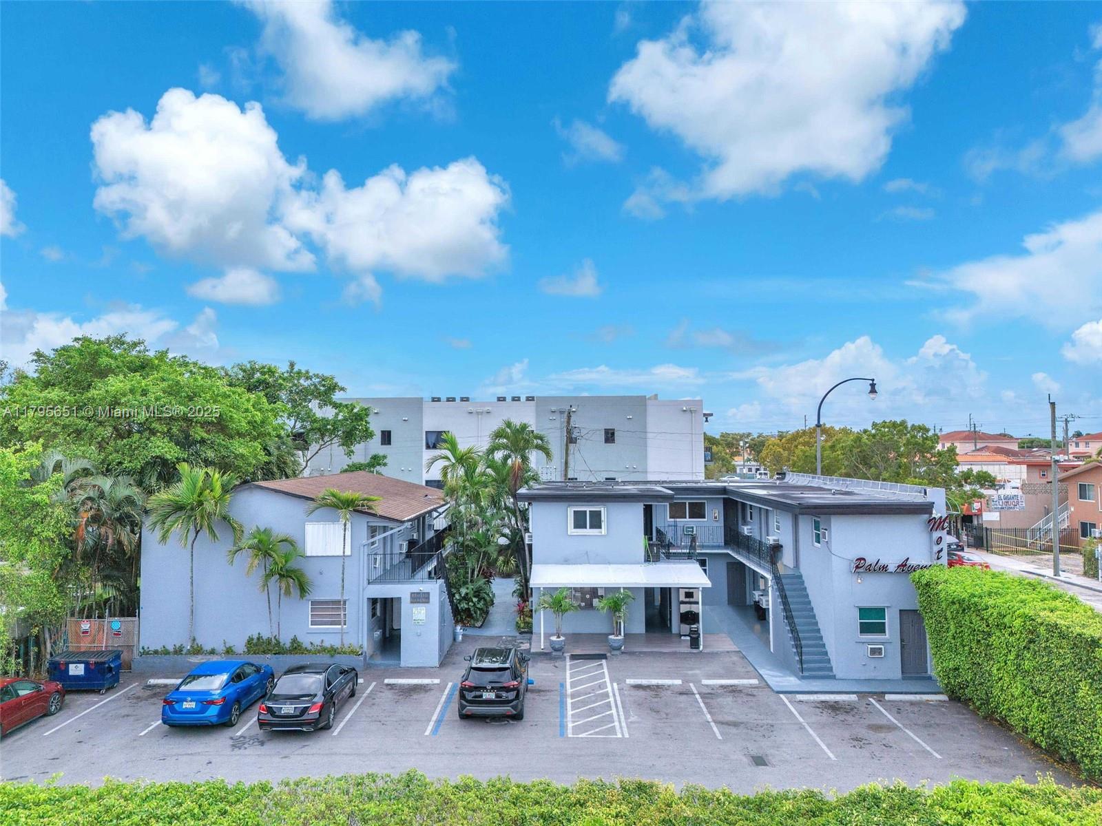 Palm Avenue Motel - фото