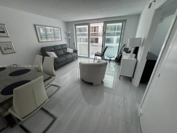 9499 COLLINS AVE #207, SURFSIDE, FL 33154