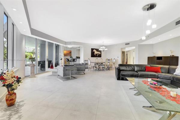 ATLANTIC I AT THE POINT