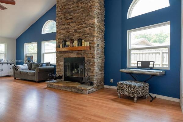 AMERICAN HOMES AT BOCA RA