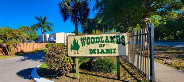 Woodlands of Miami