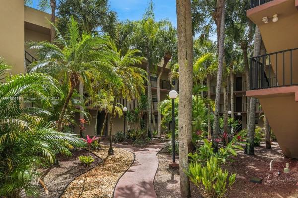 The Gardens of Kendall