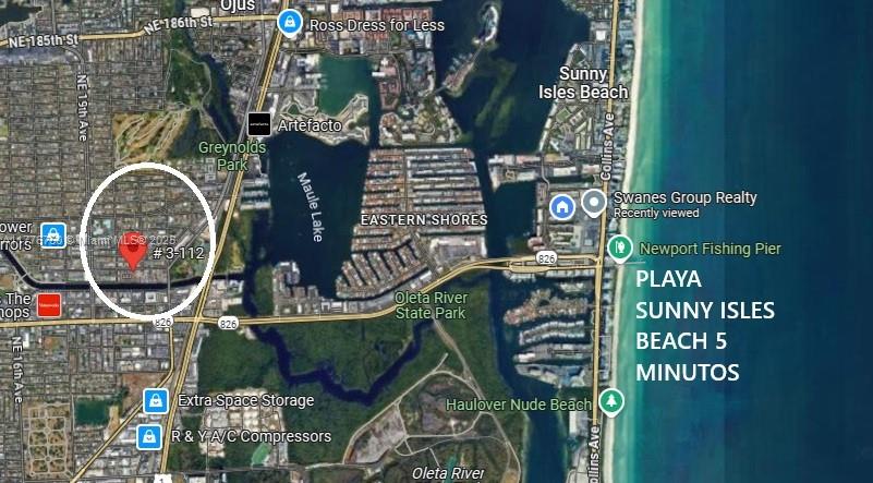 AQUA VISTA TOWNHOMES - фото