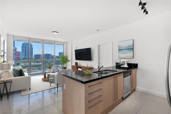 79 SW 12TH ST #1204-S, MIAMI, FL 33130