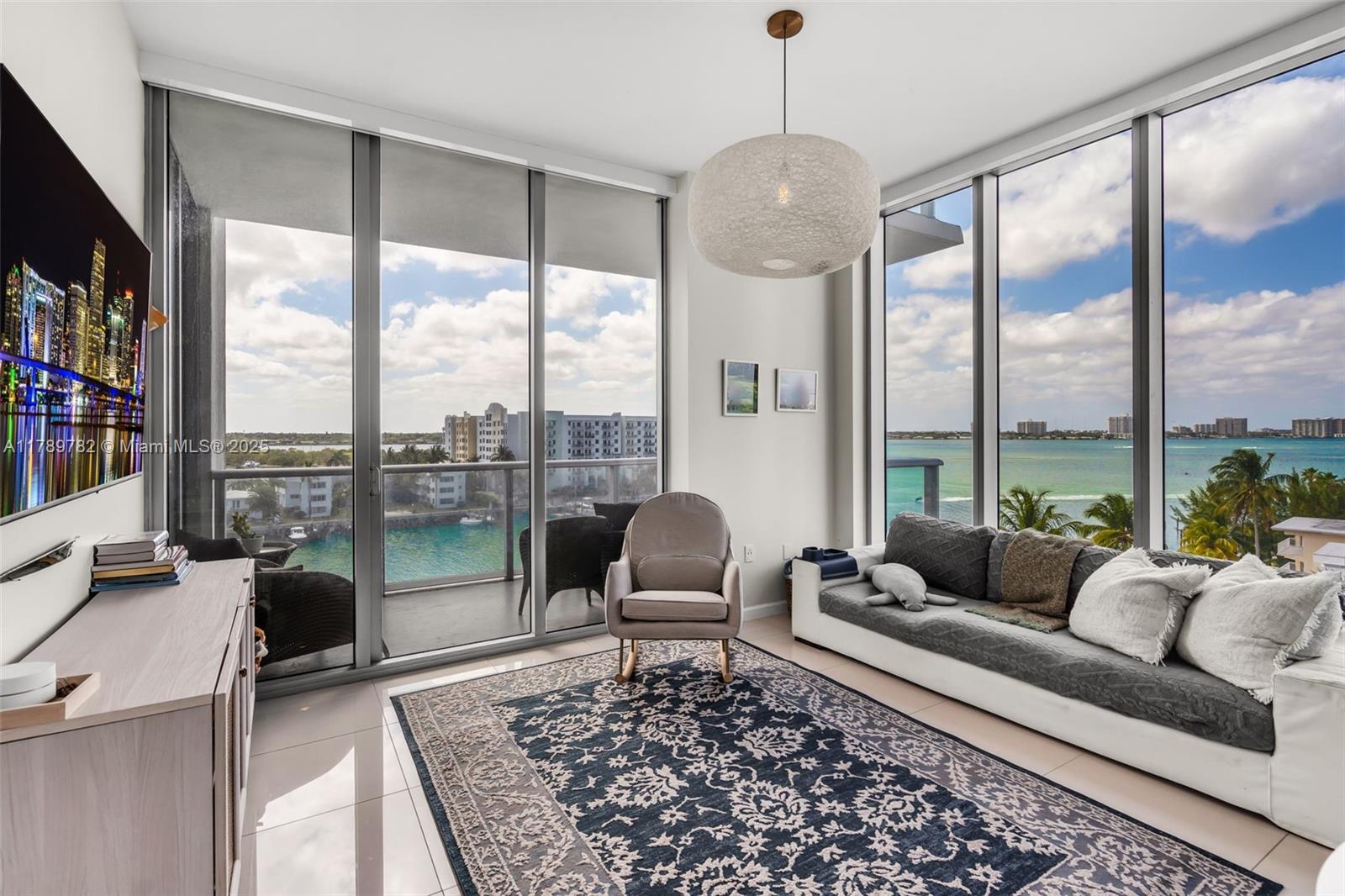 Eloquence on the bay - фото