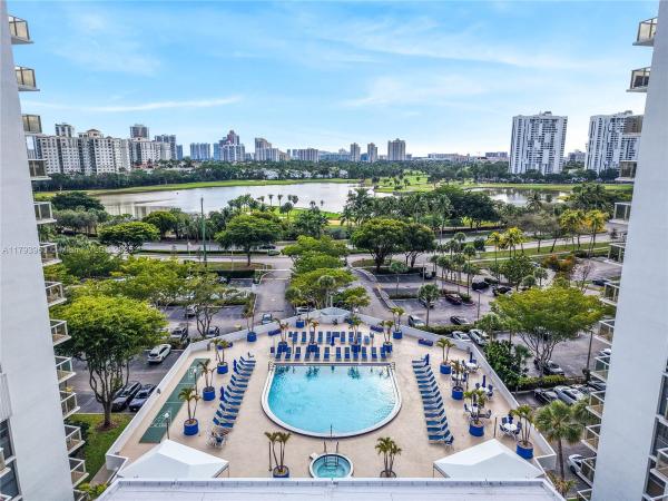 FLAMENCO CONDO TOWER I