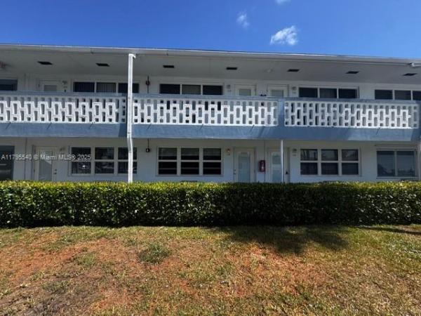 DIPLOMAT GARDEN CO-OP