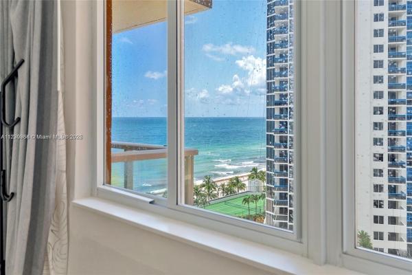 19201 COLLINS AVE #1001, SUNNY ISLES BEACH, FL 33160