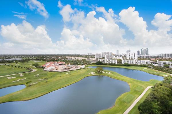 1745 E HALLANDALE BEACH BLVD #1903W, HALLANDALE BEACH, FL 33009