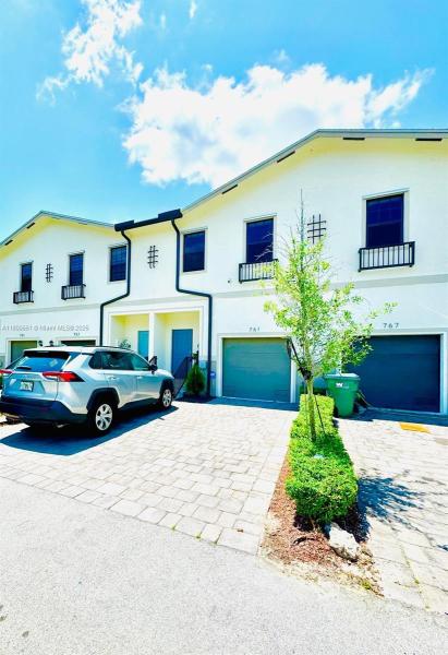 REGAL PALM SUBDIVISION