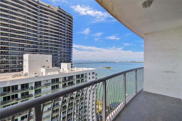 1750 N BAYSHORE DR #4007, MIAMI, FL 33132