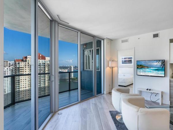 BRICKELLHOUSE CONDO