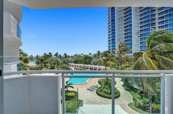 3001 S OCEAN DR #321, HOLLYWOOD, FL 33019