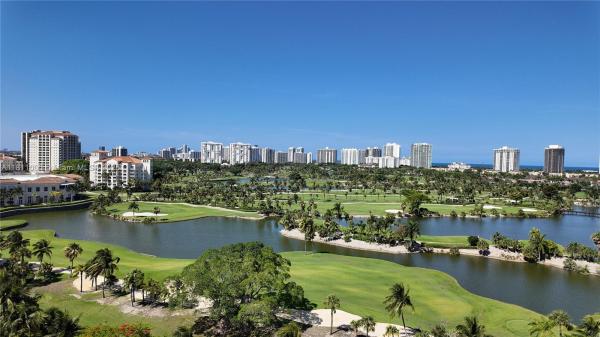 19501 W COUNTRY CLUB DR #1213, AVENTURA, FL 33180