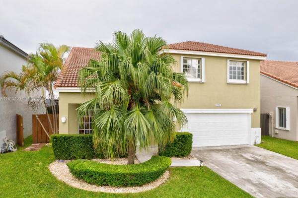 WEITZER LAGO MAR HOMES