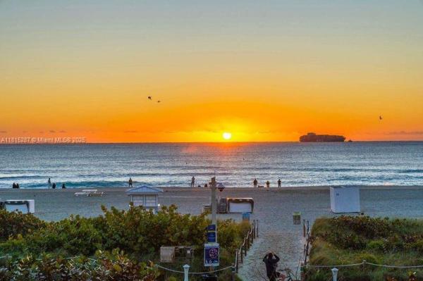 ROYAL ATLANTIC CONDO