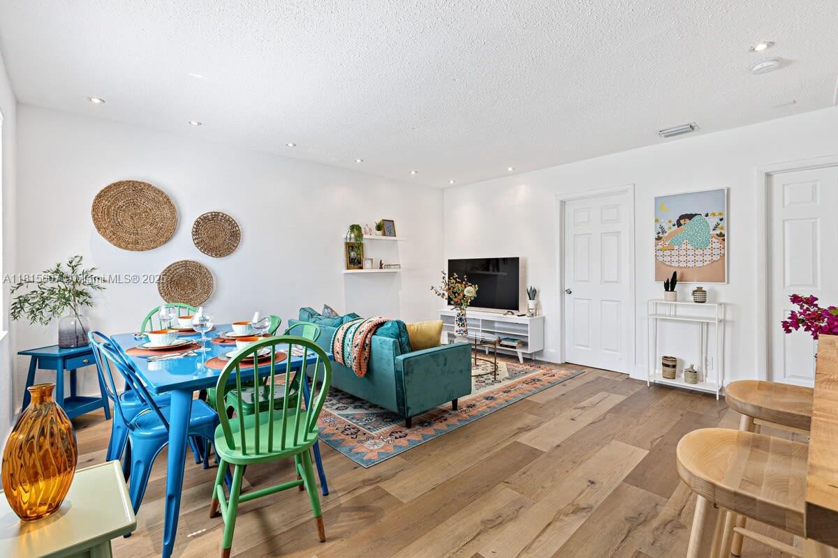 Multi Family - фото