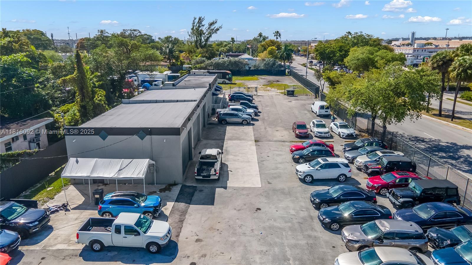 Multi Family - фото