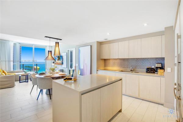 4010 S OCEAN DR #R1605, HOLLYWOOD, FL 33019