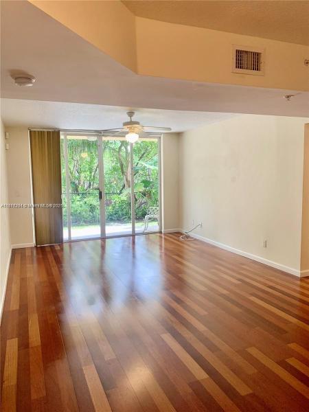 SHERIDAN BEACH CLUB CONDO