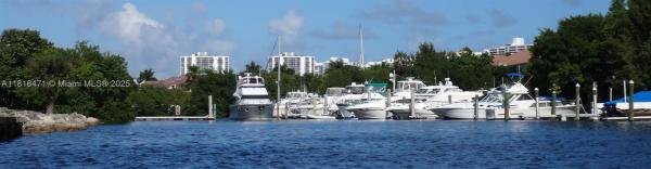 MYSTIC POINTE MARINA COND