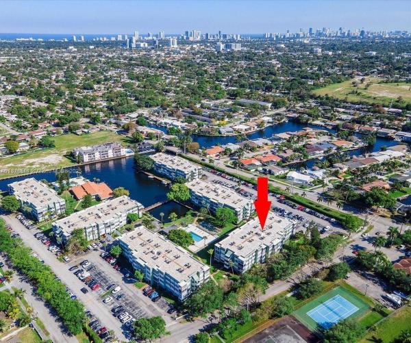 WATERGATE CONDOMINIUM