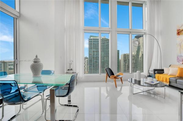 485 BRICKELL AVE #4004, MIAMI, FL 33131