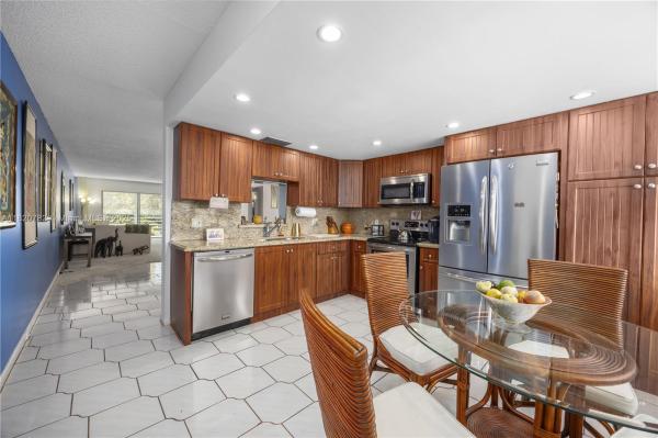 ANTIGUA VILLAGE I B CONDO