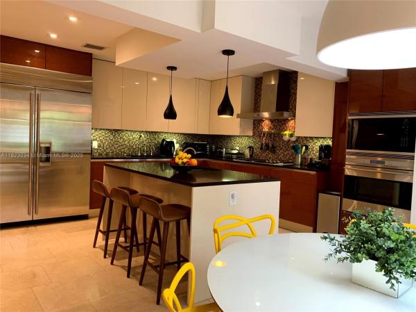 HOLLYWOOD GOLF ESTATES SE