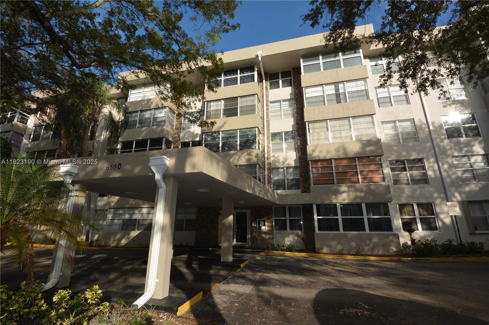 PLANTATION PLACE CONDO - фото