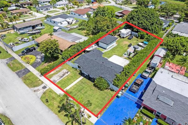 9TH ADDN TO RICHMOND HEIG