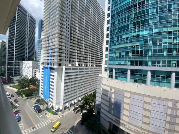 THE MARK ON BRICKELL