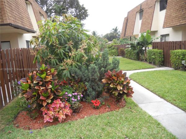 PT TR A NORTH LAUDERDALE