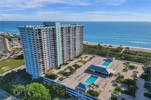 1201 S OCEAN DR #218N, HOLLYWOOD, FL 33019