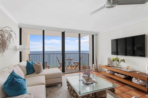 QUADOMAIN TOWER I AND IV